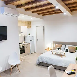 Bari City Center- Timesrl Apartments Appartement Bari
